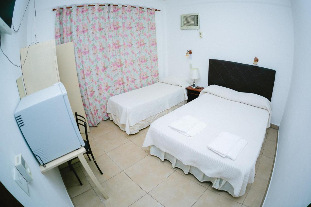 Hotel Tierra Colorada Puerto Iguazú Kültér fotó
